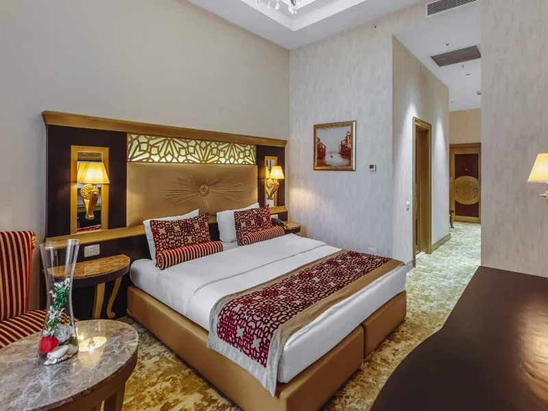 Superior King Room