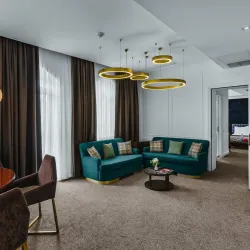 2 Bedroom Suite