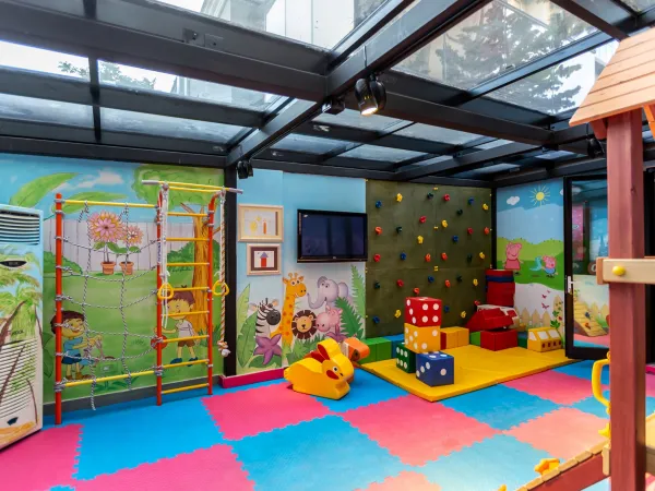 Family & Kids Services Across Ivy Group